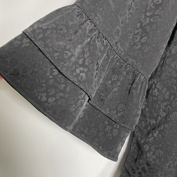 LILLY PULITZER Christie Top Small Onyx Black Leopard Jacquard Ruffle Blouse - Picture 5 of 9